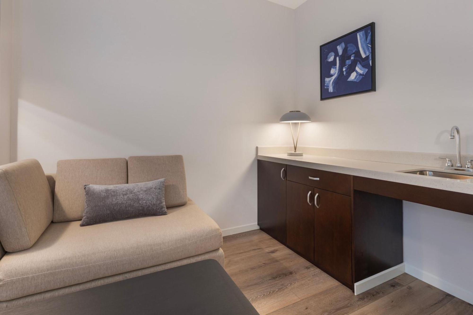 Courtyard By Marriott New York Manhattan / Soho Luaran gambar